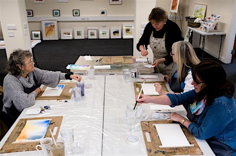 Loose Florals Watercolour Workshop at Breezy Knees, Sat 25th April, 10-1pm