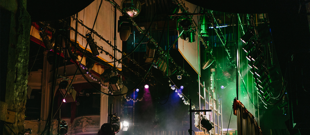 Theatre Tour & Tea