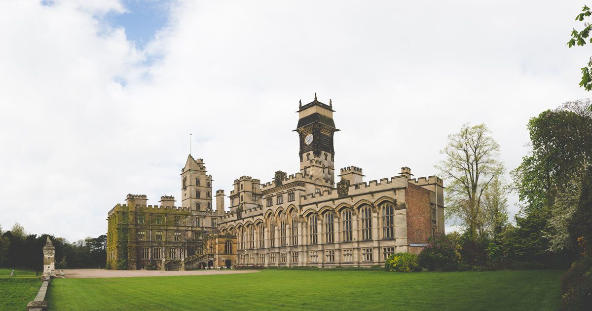 Carlton Towers Christmas House Tour & Cream Tea